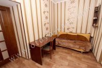 Аренда дома в Феодосии состоящего из 3-х комнат - Мягкий двухспальный диван