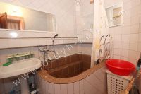 Отдых в Феодосии, цены на квартиры - Отельная ванная комната