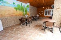  Отдых в Феодосии, пансионаты с бассейном - Удобные столы и стулья