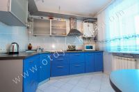 Недорого снять квартиру в Феодосии - Современный дизайн кухни.