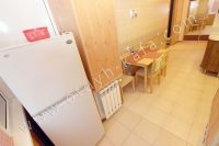 Стильное жильё в Феодосии 2024, цены обрадуют - Вместительный холодильник