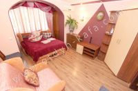 Феодосия: жилье у моря недорого с хорошим ремонтом - Кресло-кровать для ребенка
